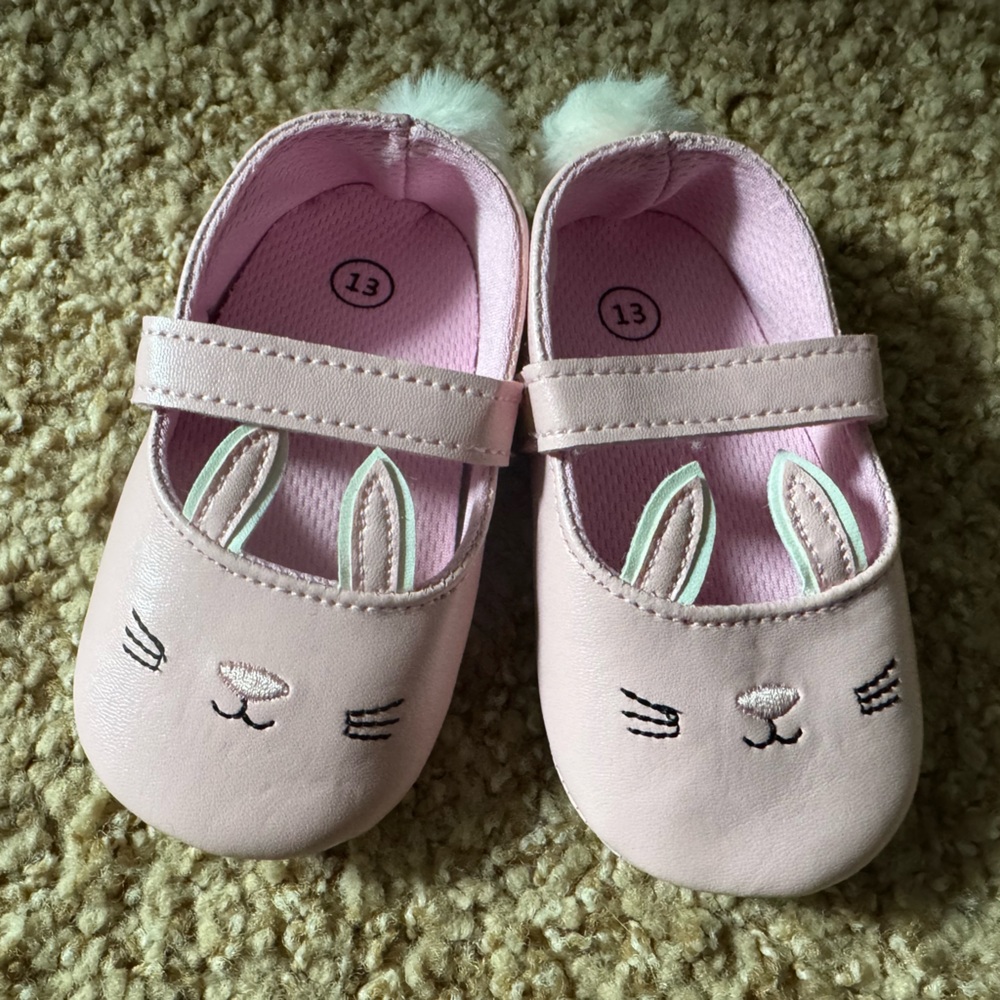 TWIN BUNDLE / Pink Bunny Kids Shoes - Picture 5 of 9